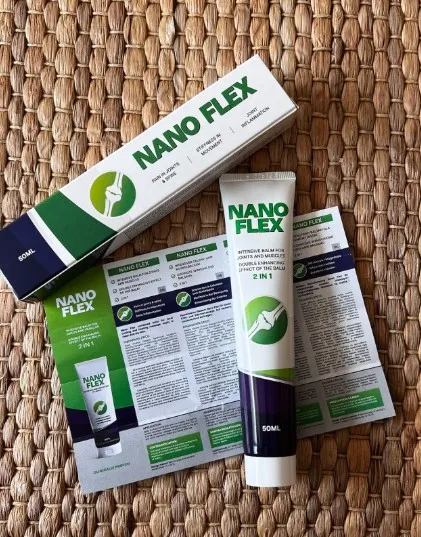 NanoFlex krem i opakowanie rozłożone na naturalnej macie - Stenka Clinic